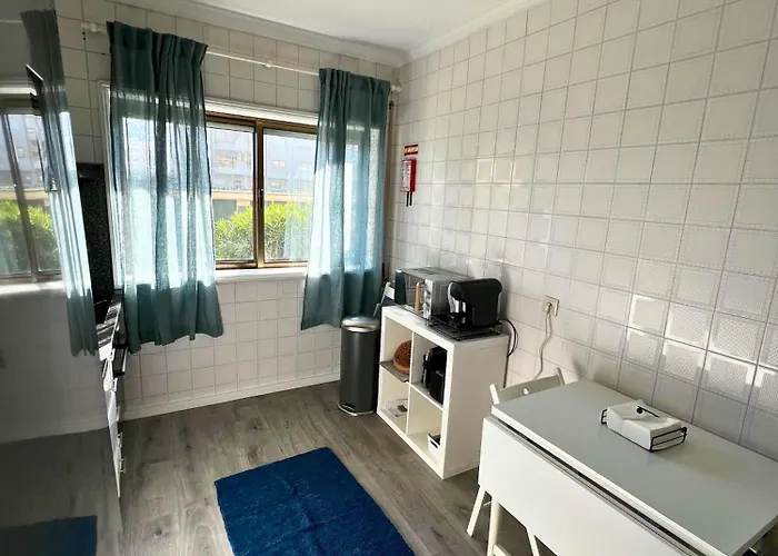 아파트 Naval 아주라라