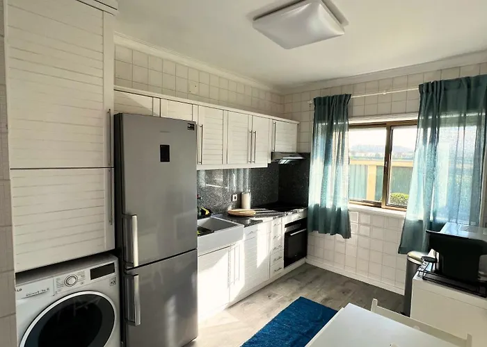 Naval 아파트 아주라라