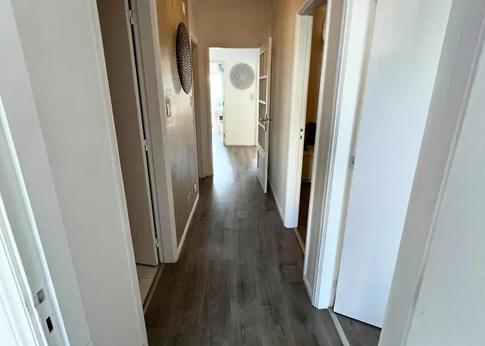 아파트 Naval 아주라라